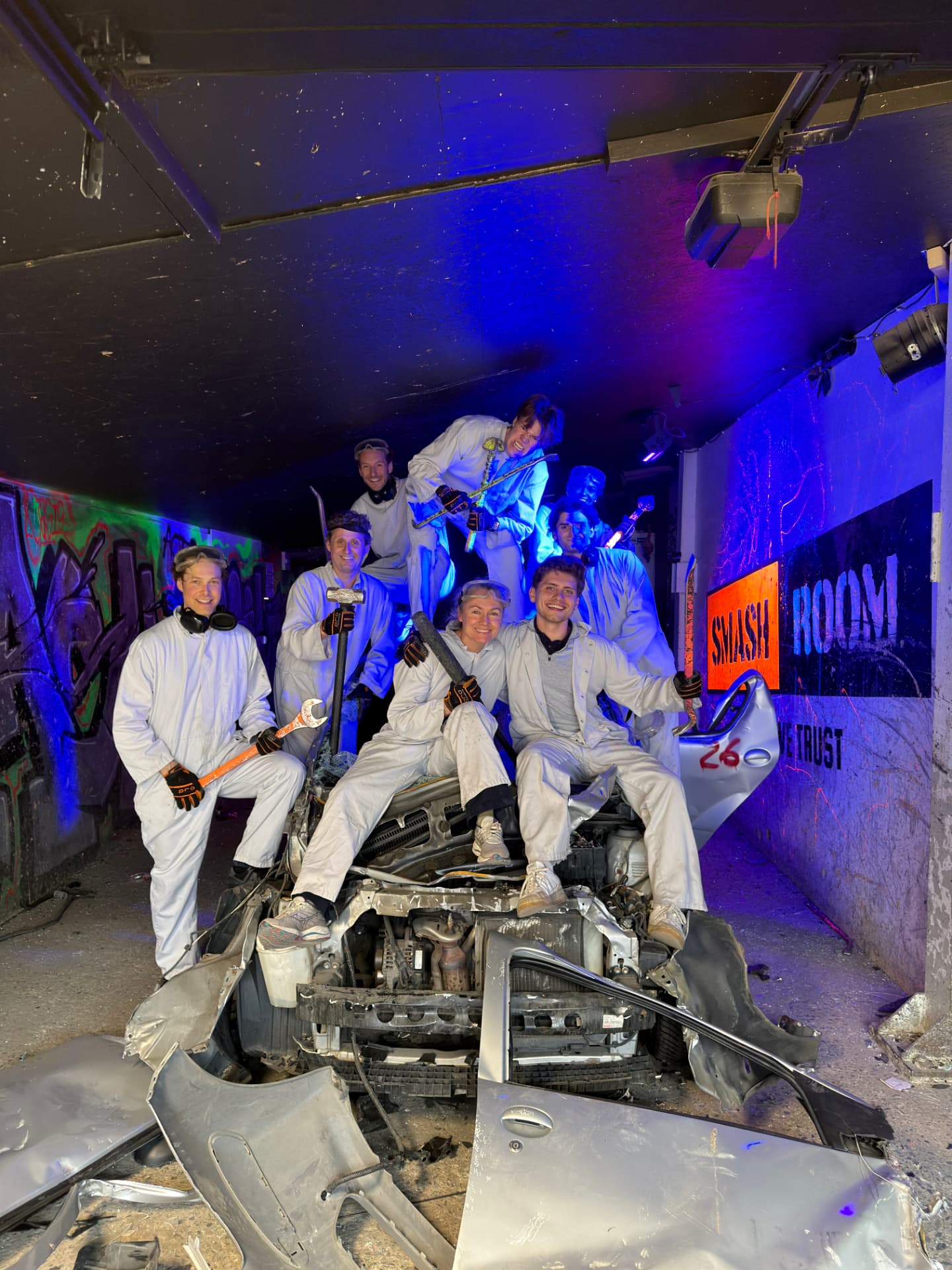 Varig-teamet på teambuilding i Smash Room